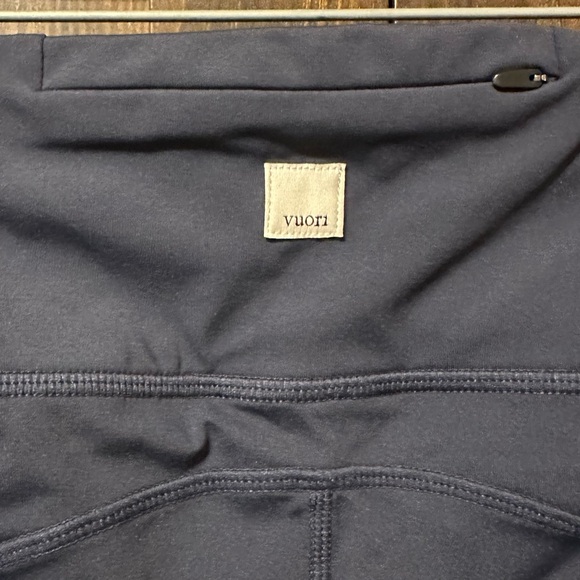 Vuori Stride Legging EUC - Picture 5 of 7